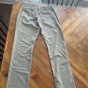 Men’s Kenneth Cole Golf Pants